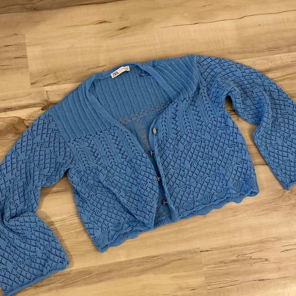 ZARA WORN ONCE - crochet bell sleeve cardigan
